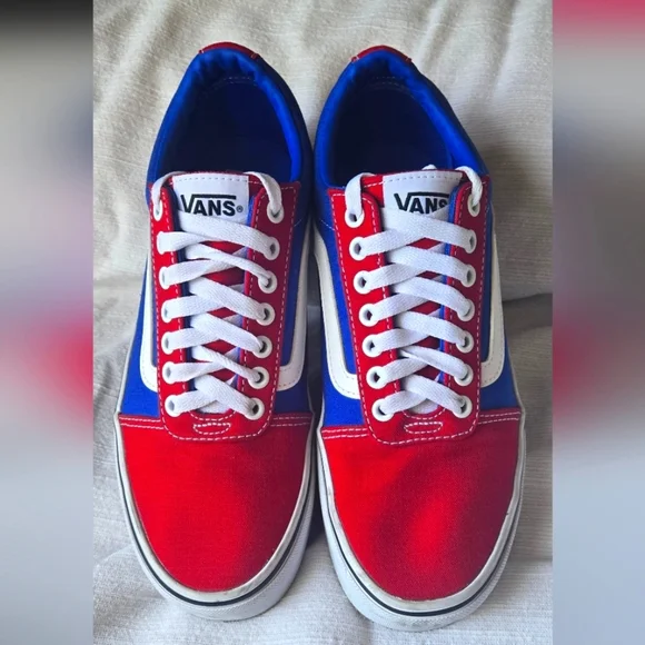 Vans Old School in Red and Blue - Picture 1 of 6